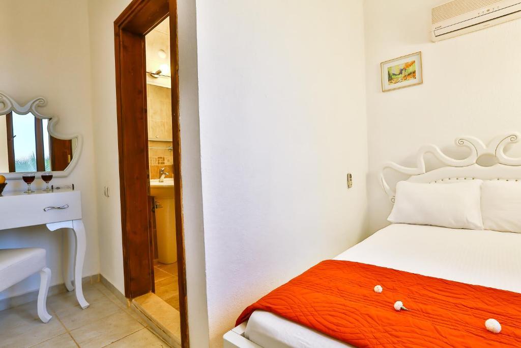 Kekova Theimussa Hotel Kaleucagiz Ngoại thất bức ảnh