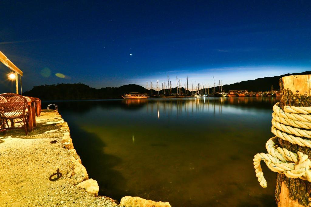Kekova Theimussa Hotel Kaleucagiz Ngoại thất bức ảnh